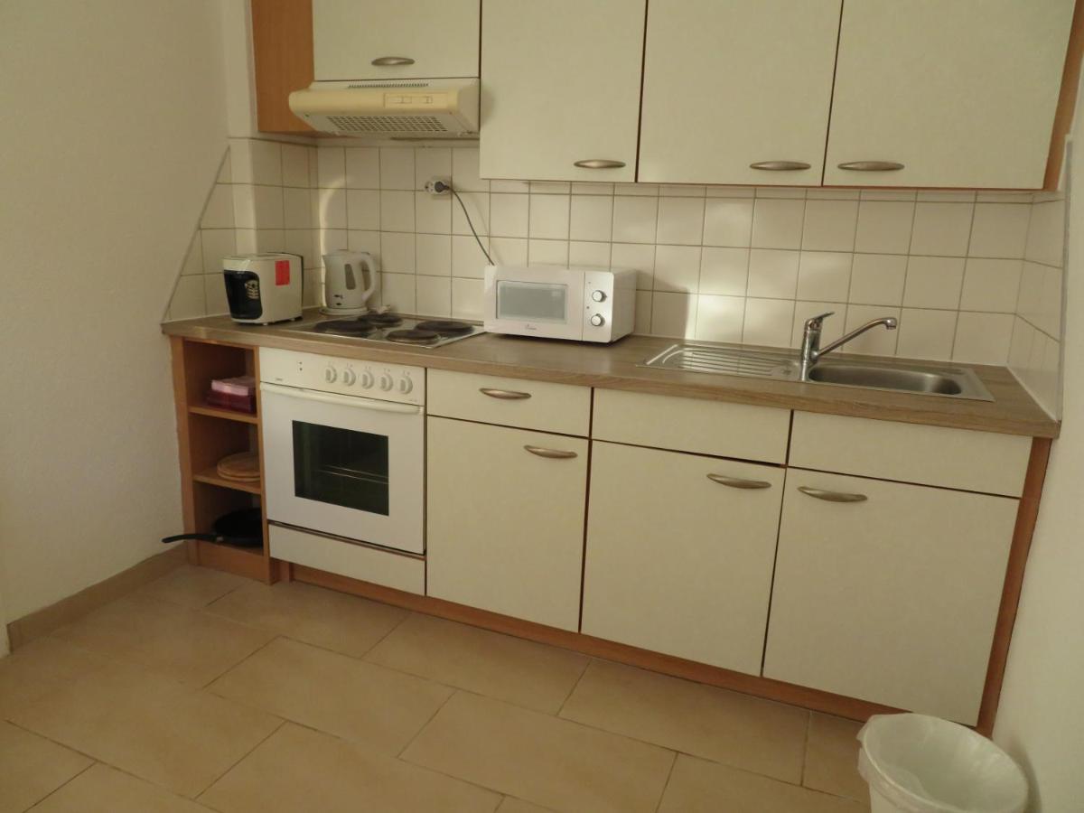 Bed and Breakfast Haus Irmi Книттельфельд Экстерьер фото