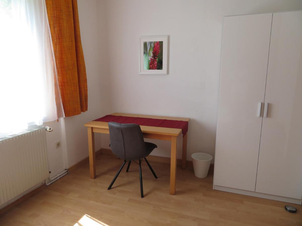 Bed and Breakfast Haus Irmi Книттельфельд Экстерьер фото