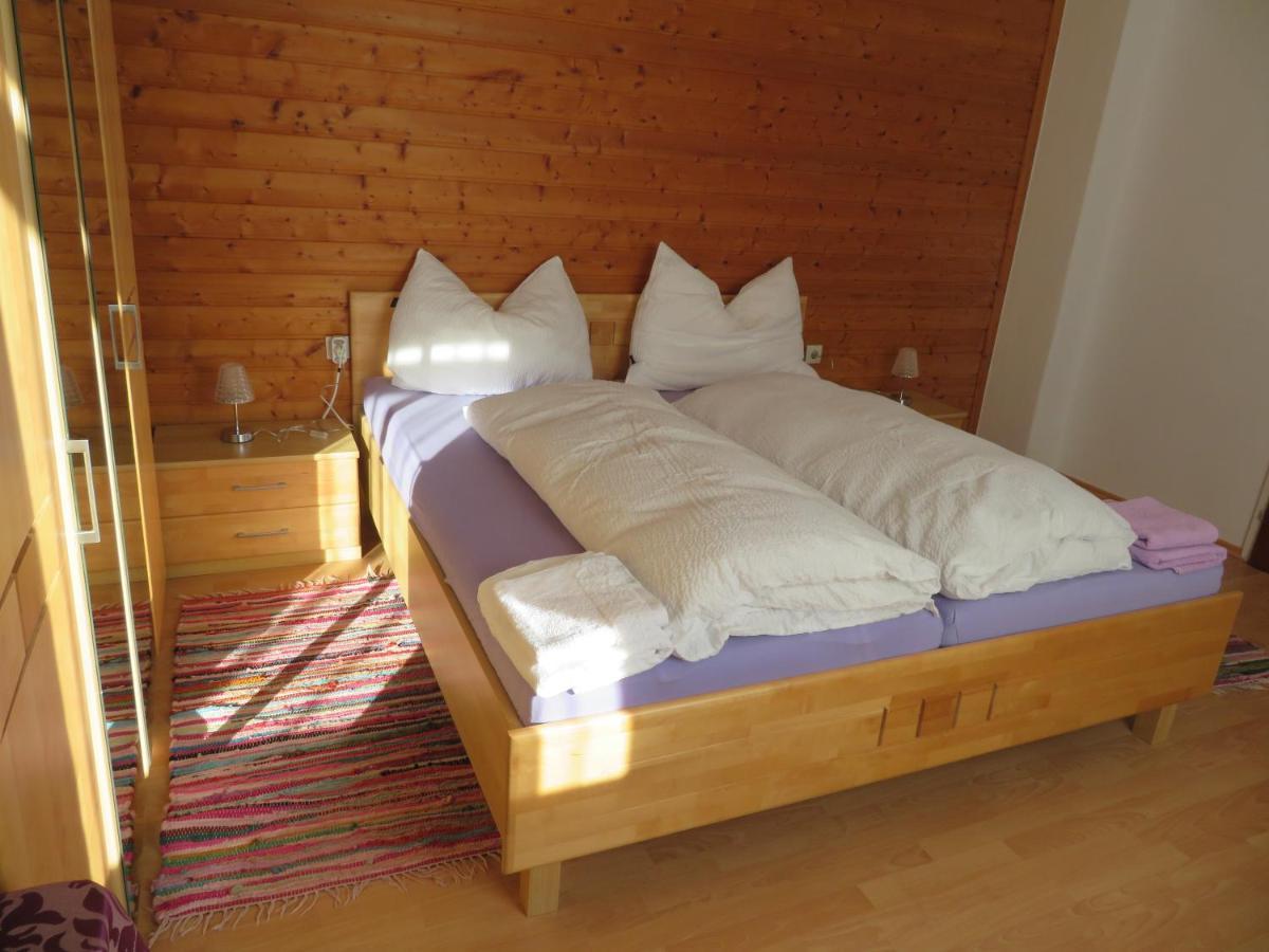 Bed and Breakfast Haus Irmi Книттельфельд Экстерьер фото