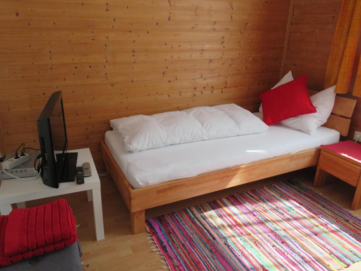 Bed and Breakfast Haus Irmi Книттельфельд Экстерьер фото
